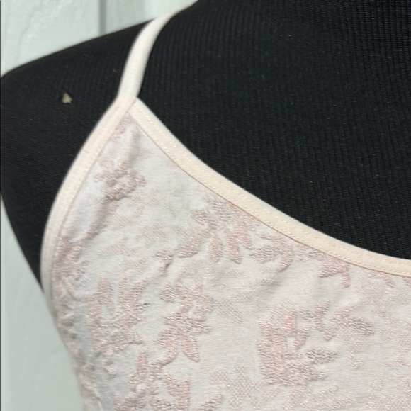 Anthropologie light pink scrunch tank top - Picture 5 of 8